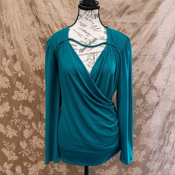 BOLD Elements Cut To Curve Teal Wrap Blouse, XXL, Like New - Picture 1 of 4